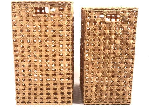 Exquisite PE Resin Laundry Hampers with Collapsable Lids and Cut-out Handles